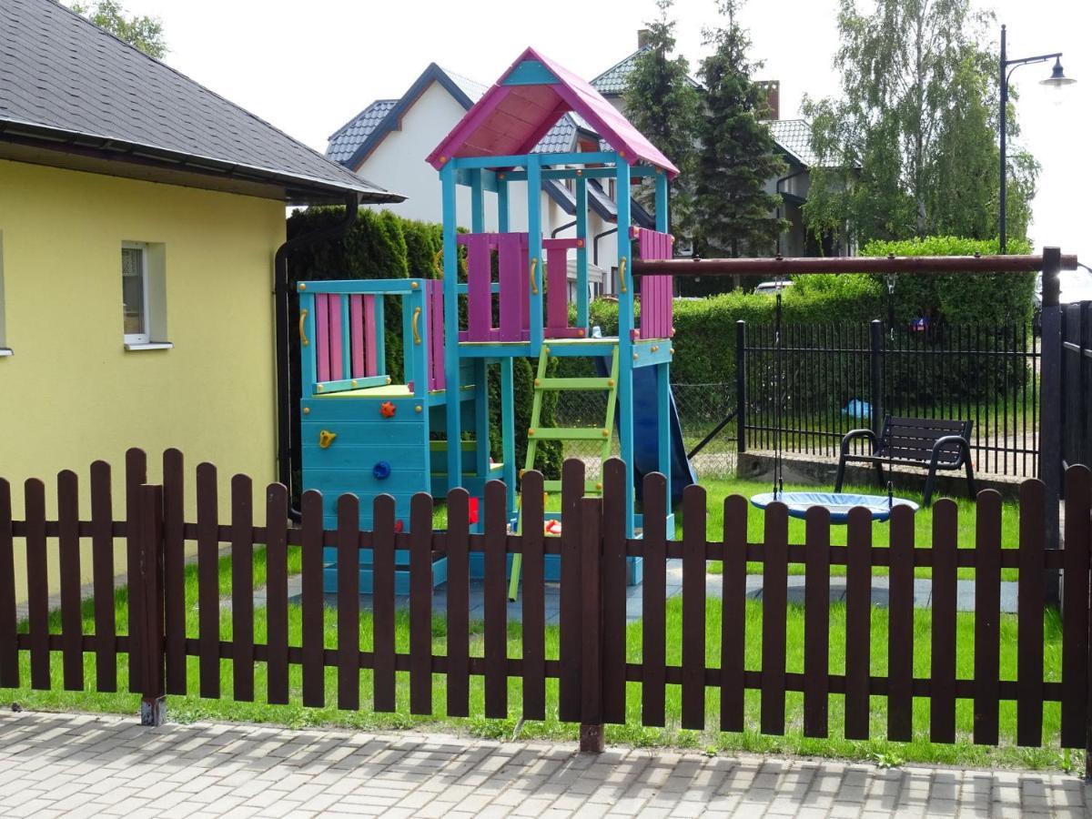 Willa Global Komfortowe Pokoje Nad Morzem Jastrzębia Góra Exteriér fotografie