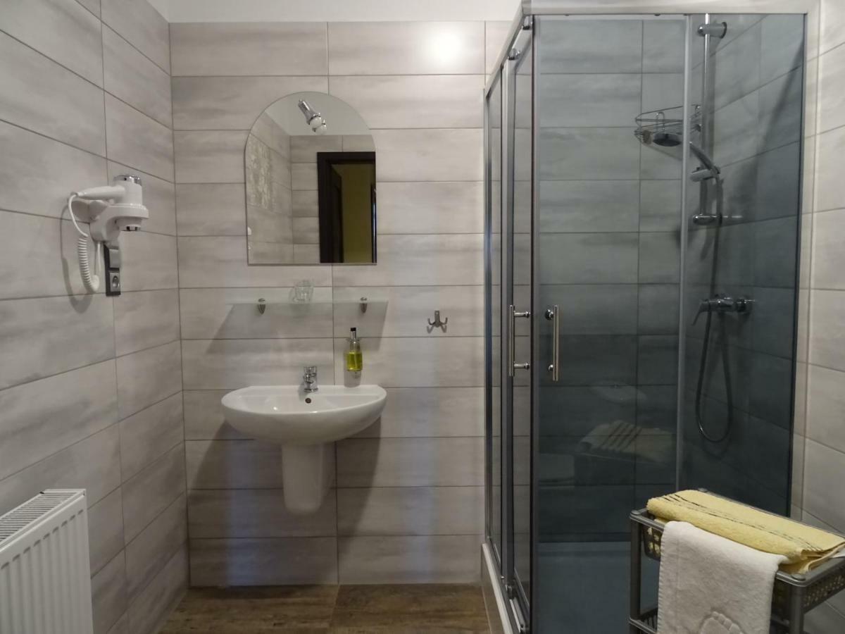 Willa Global Komfortowe Pokoje Nad Morzem Jastrzębia Góra Exteriér fotografie